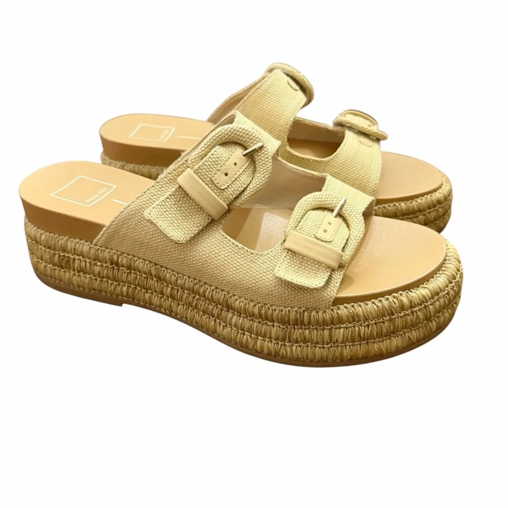 Dolce Vita Witny platform sandals in a natural raffia Size 10